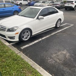 2013 Mercedes-Benz C250