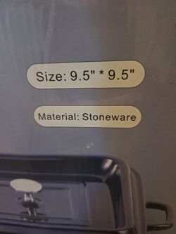 New stone ware square covered baker