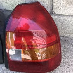Honda Civic  EK 97/2000 Tail Lights