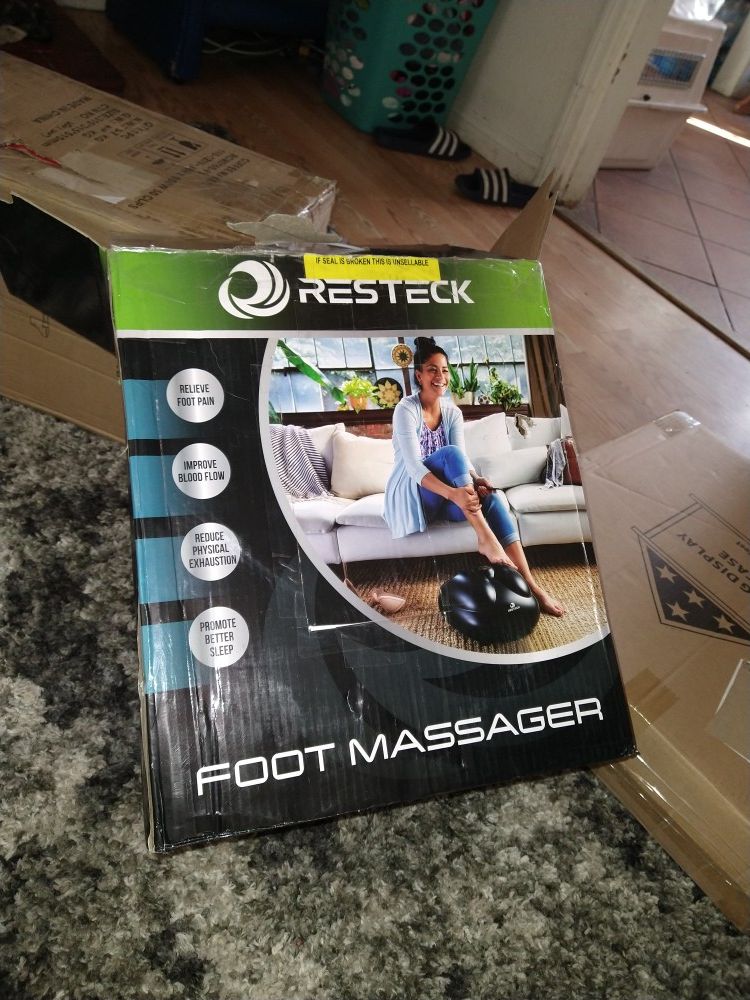 Foot massager