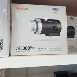 Godox AD 300 Pro 