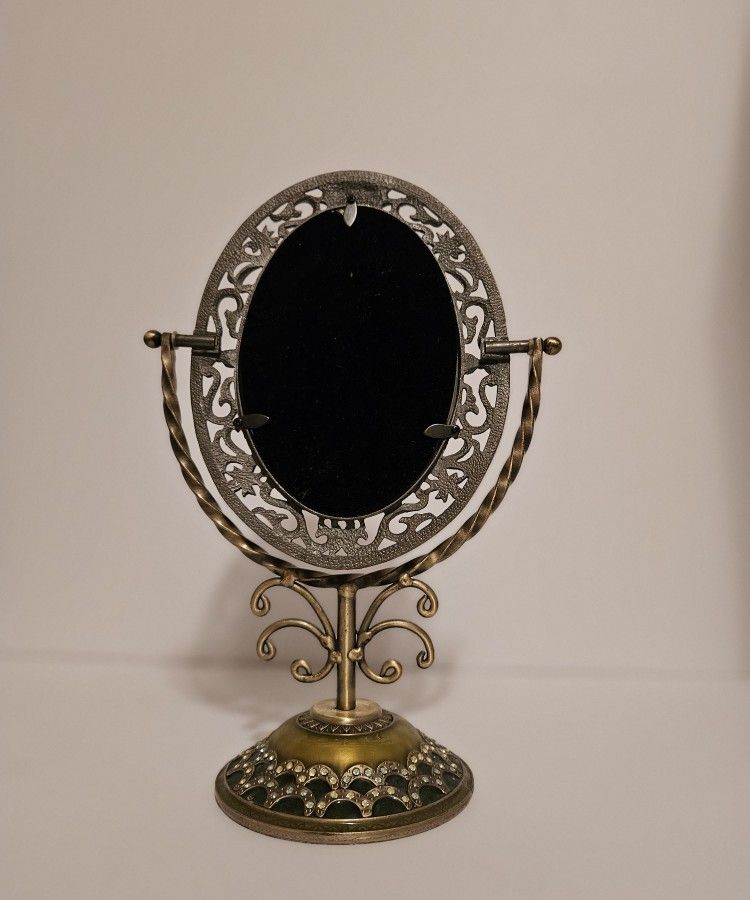 Antique mirror 