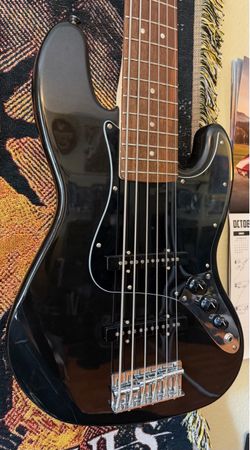 6-String Squier Jazz Black Bass Guitar