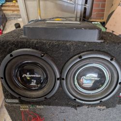 Dual 10" Subs With Amp