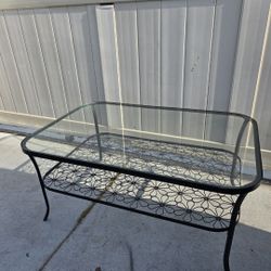 IKEA COFFEE GLASS TOP FLOWER TABLE 