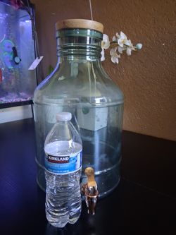 Plastic beverage dispenser