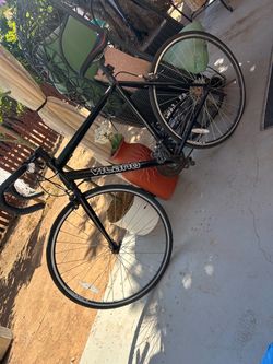 Vilano Road Bike Black