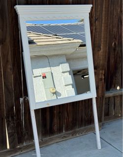 Mirror 28 Inches By 36 Inches