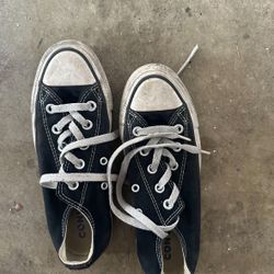 Black Converse 