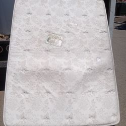 Free Queen Size Bed