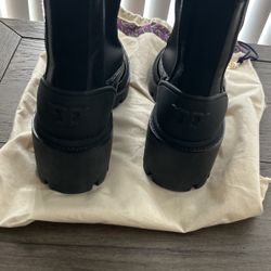Tory Burch Chelsea Lug Boots