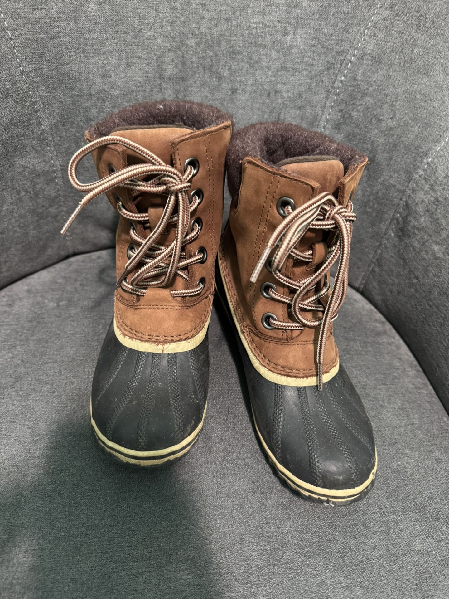 Sorel boots 5.5