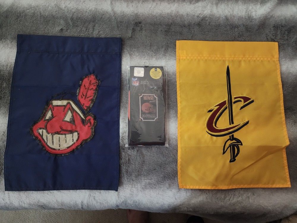 Cleveland Sports Teams Garden Flags - Set Of 3