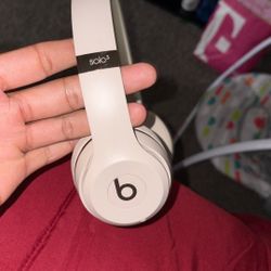 Beats Solo 3