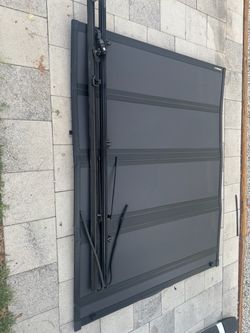Ford f150 bed cover