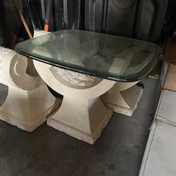 Coffee Table & 2 End Tables 