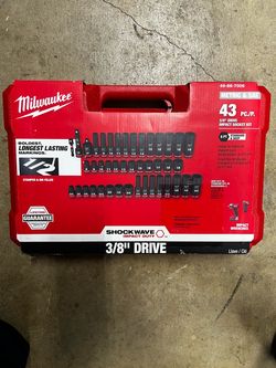Milwaukee 3/8" DRIVE IMPACT SOCKET KIT METRIC & SAE 43 Piece