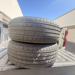 225/65/17 Michelin Primacy A/S 60%+ Tread (2)
