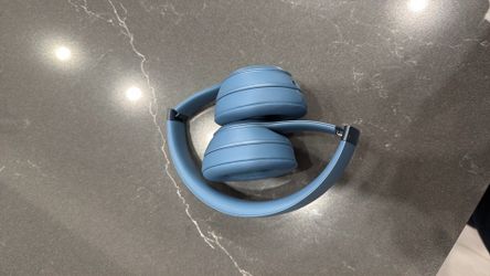 Beats Solo 4