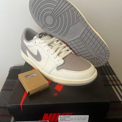 Nike Air Jordan 1 Low Sz 10 White/Grey