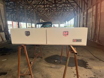 2 Tractor supply topside truck toolboxes