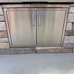 PCM 260 30x19 Outdoor Kitchen BBQ Double Access Door with liner Mason H handles