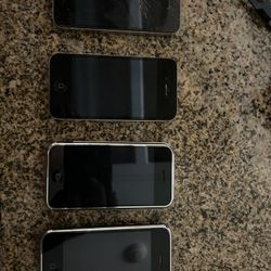 Old iPhones 