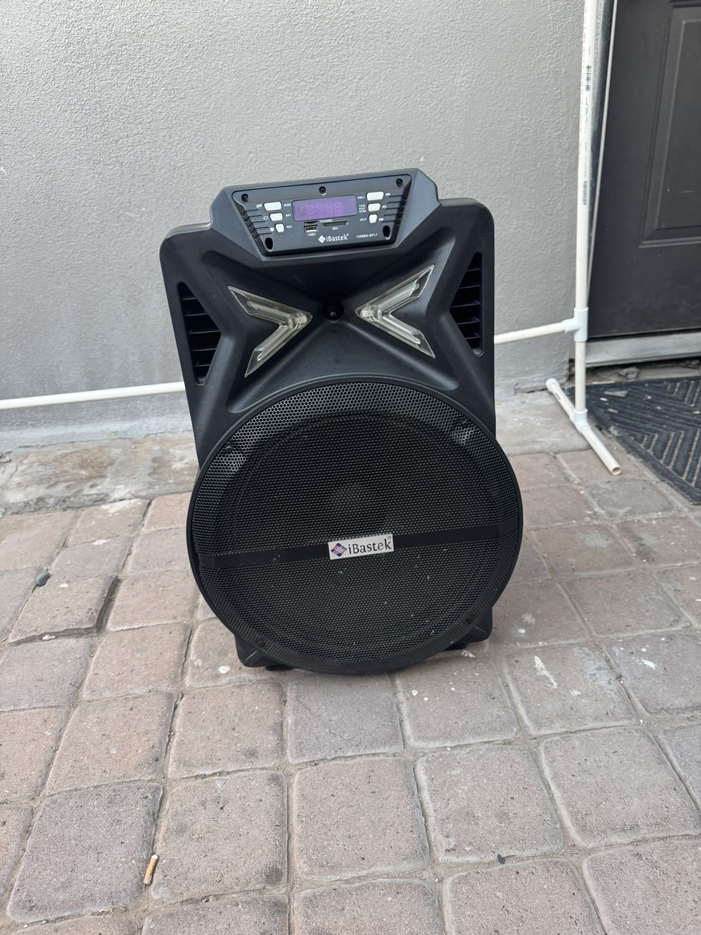 Speaker