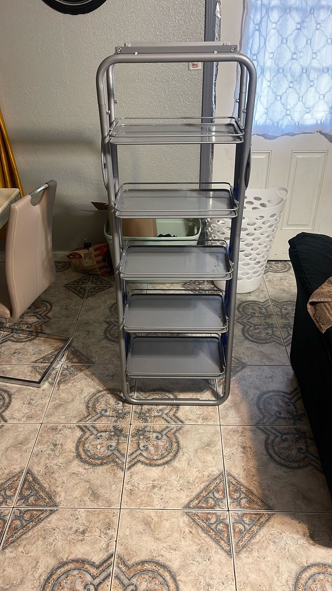 2 Metal Shelves