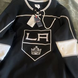 Brand new kings jersey small staying easily removable