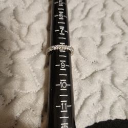 Anillo De Mujer. Plata 925 Con Piedritas