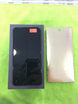 Unlocked iPhone 8 Plus