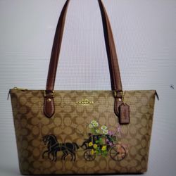 Authentic COACH tote