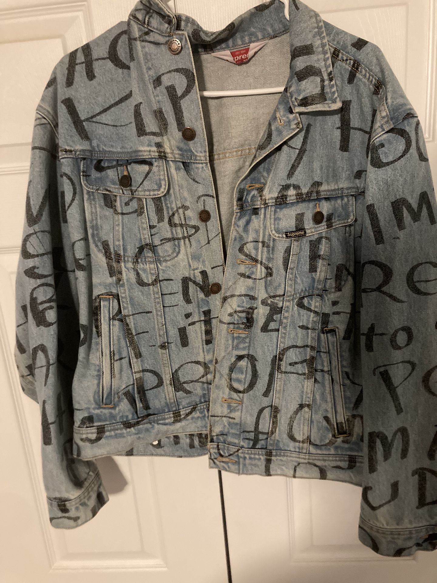 Supreme Denim Blue Trucker Jacket (med)