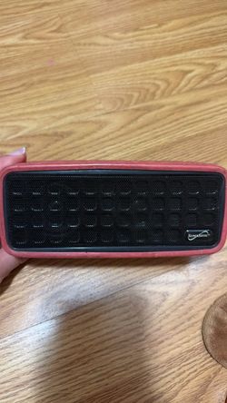 SuperSonic Portable Bluetooth Speaker Red