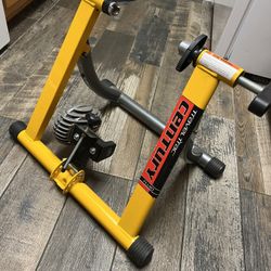 Nice Fluid Indoor Bike Trainer Ideal For Summer When It Gets Too Hot To Ride Out