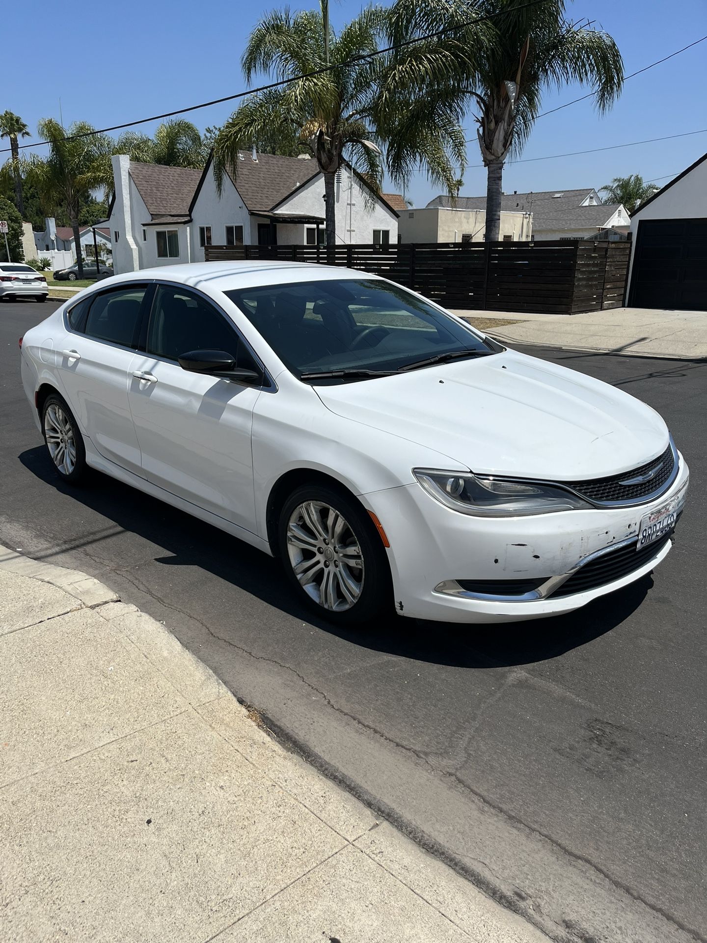 2016 Chrysler 200 With Rimsnull