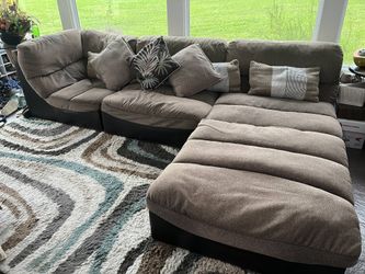 Sofa large brown with chaise lounge