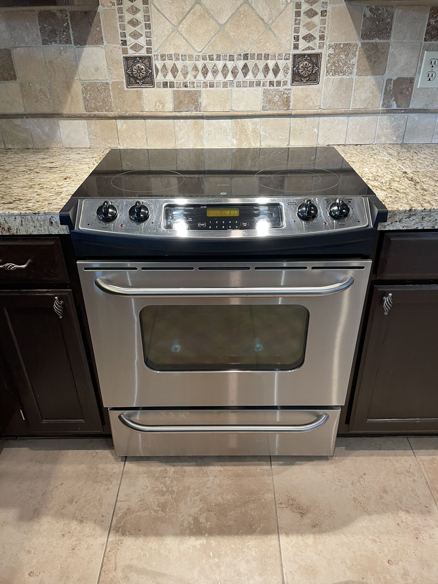 GE Slide In Stove