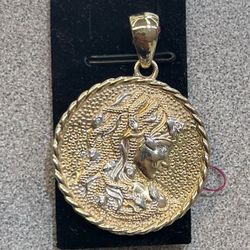 Medusa Pendant 