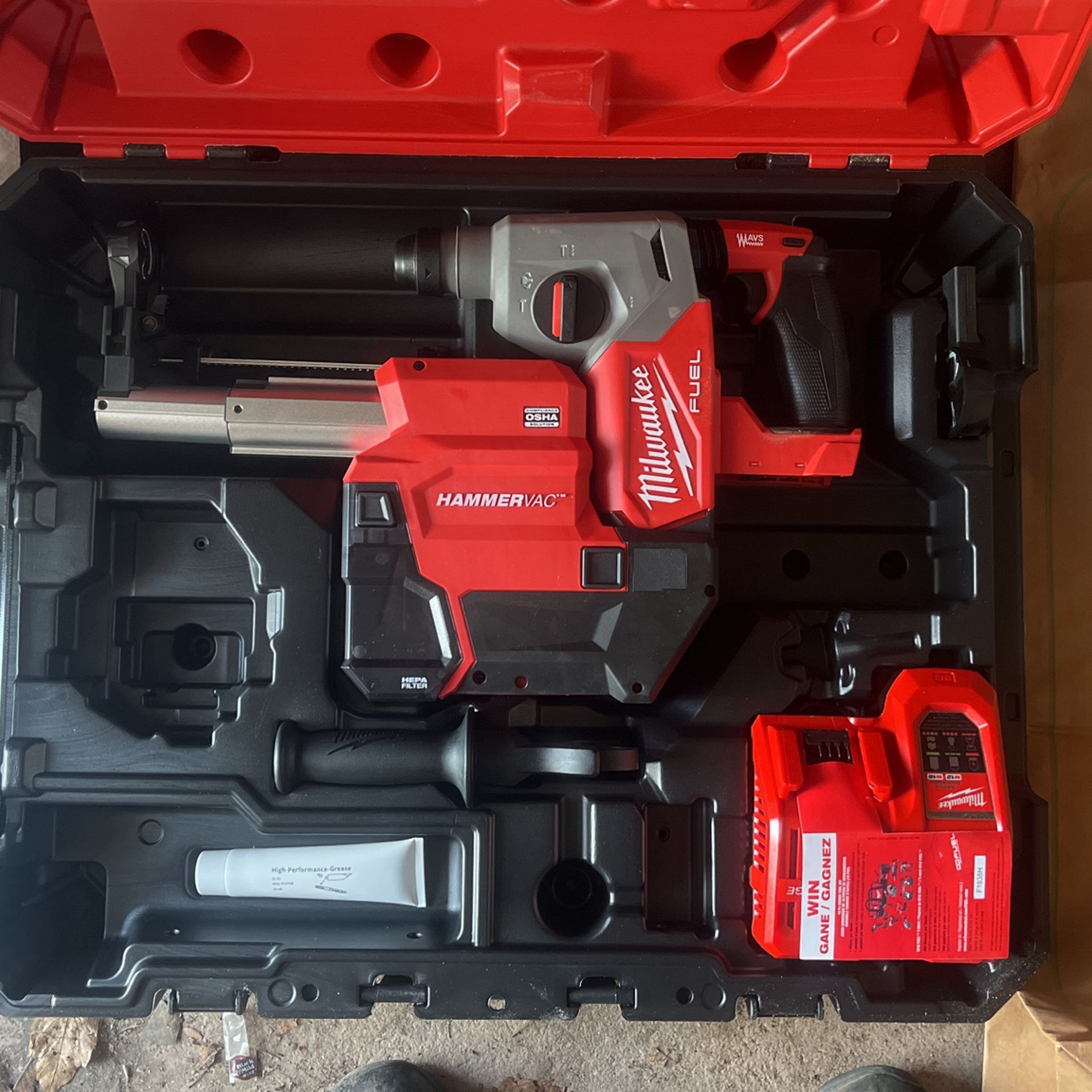 Milwaukee Hammer, Drill, Vacuum