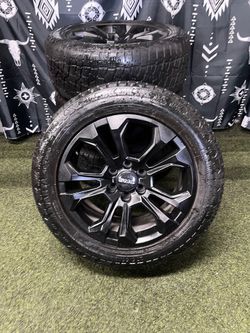 2024 Chevy Silverado Z71 6 Lug 20 Inch OEM Wheels and Tires