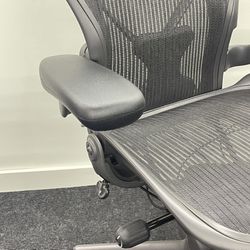 HERMAN MILLER CLASSIC AERON CHAIRS SIZE B $375 EACH 🚚🚚DELIVERY AVAILABLE🚚🚚