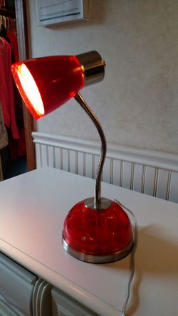 Desk lamp