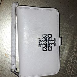 Tory Burch Wristlet w Phone Holder