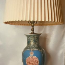 Vintage Chinoiserie Table Lamp 
