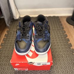 Blue Scrap dunks