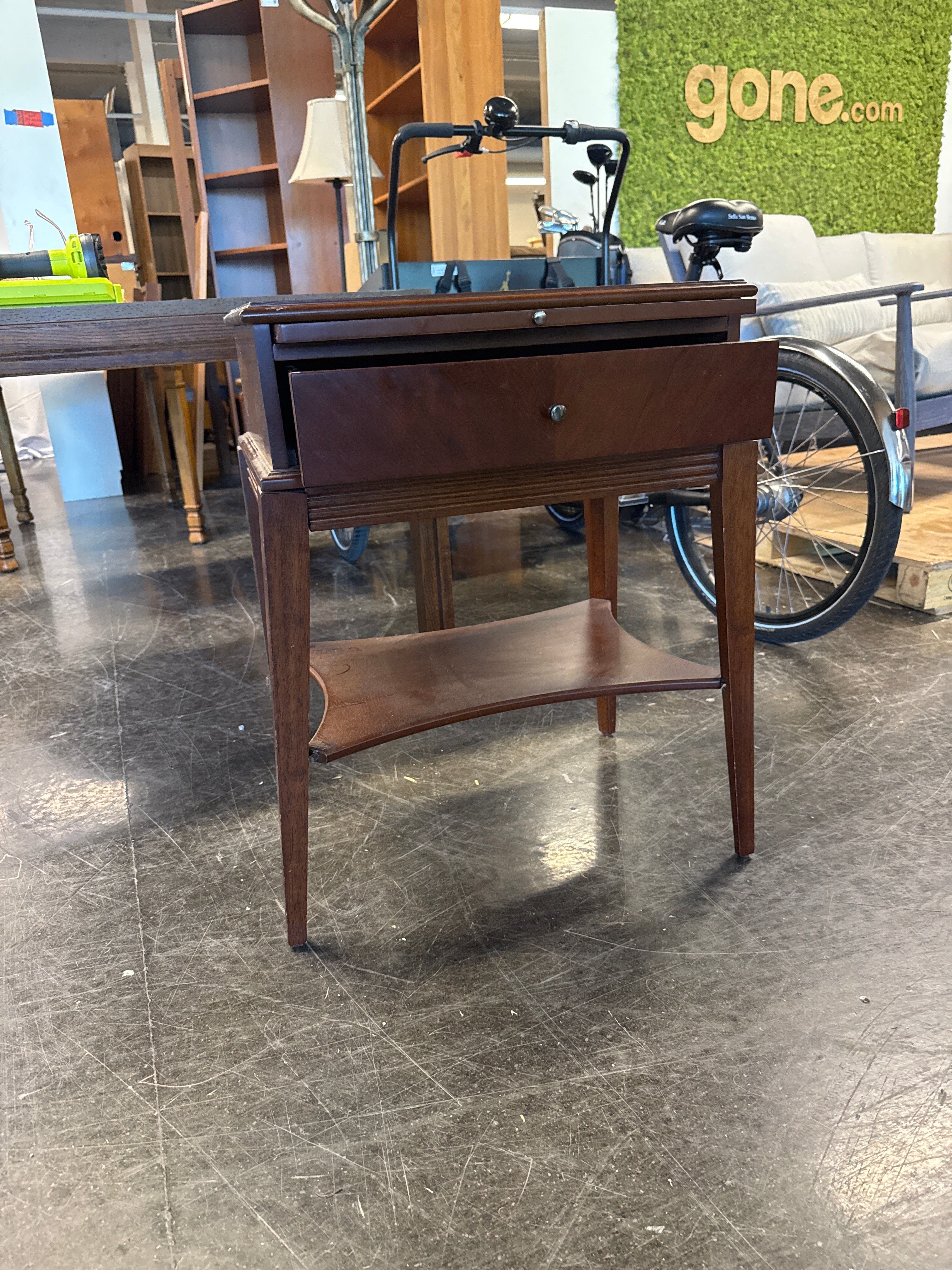 Bombay Comapny, Mahogany Side Table