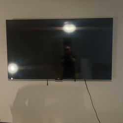 65” Roku Smart Tv