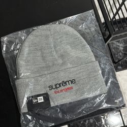 Supreme New Era Classic Logo Shop Beanie